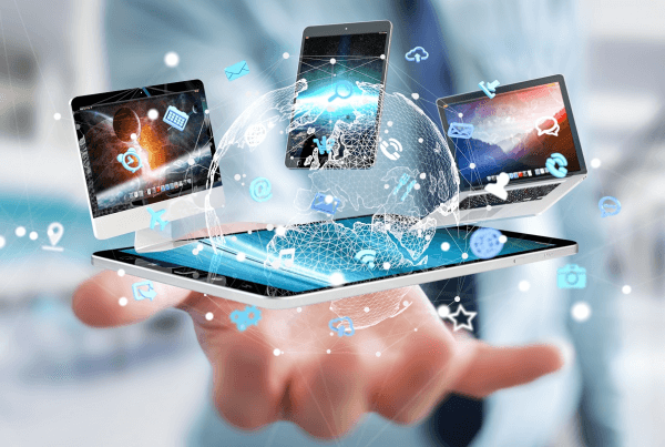 Votre parcours vers une carrière réussie dans la tech commence ici : apprenez tout sur la formation, l'expérience et les stratégies d'emploi